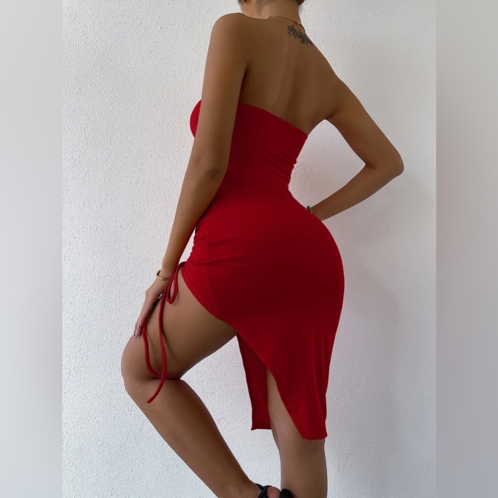 Ring Linked Ruched Leg Slit Mini Dress - Picture 2 of 6